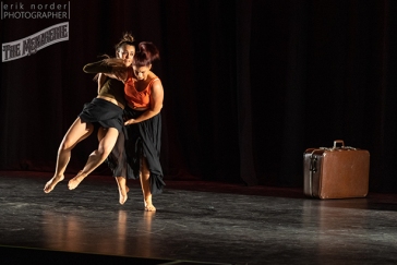 Julia and Aleasha choreographed by Fleur de Their photo by Erik Norder
